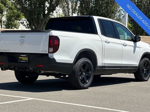 Certified 2023 Honda Ridgeline Black Edition image 4