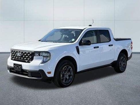 Used 2025 Ford Maverick XLT w/ XLT Luxury Package FWD image 6