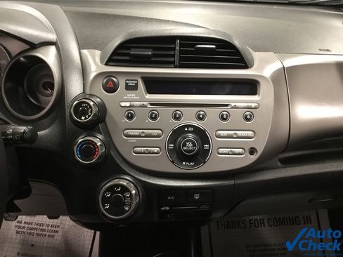 Used 2010 Honda Fit image 44