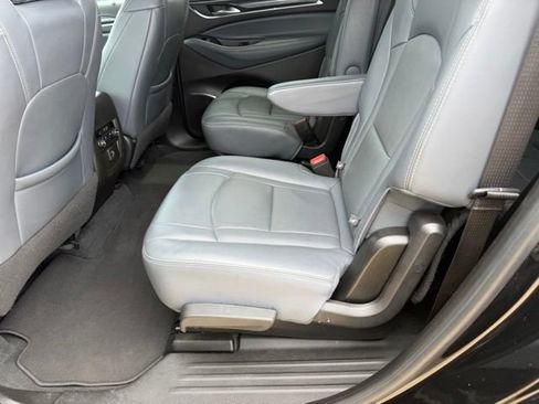 Used 2023 Buick Enclave Essence FWD image 12