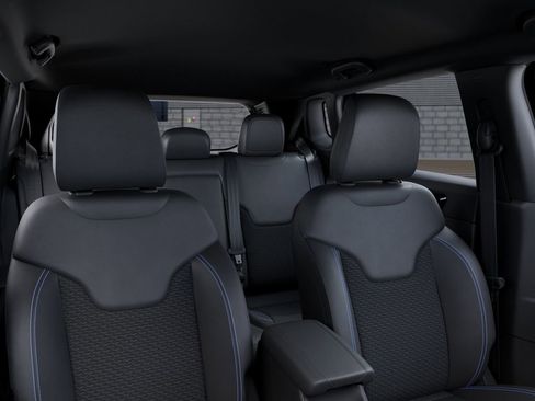 New 2026 Jeep Compass Latitude AWD/4WD image 26