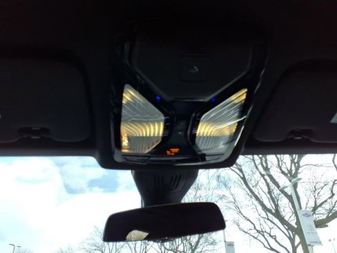 Used 2022 BMW X6 xDrive40i AWD/4WD image 23