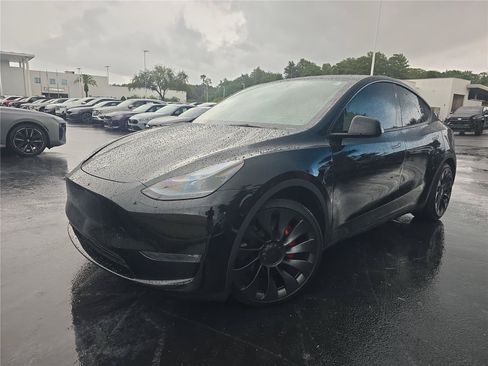 Used 2023 Tesla Model Y Performance AWD/4WD image 24