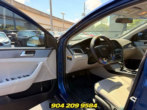 Used 2017 Hyundai Sonata SE FWD image 20