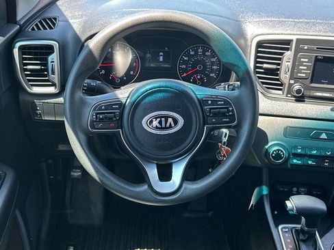 Used 2019 Kia Sportage LX FWD image 23