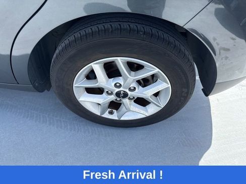 Used 2024 Kia Soul LX w/ Option Group 015 image 17