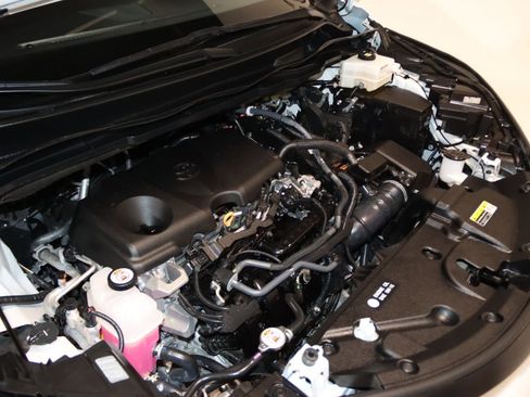 Used 2023 Toyota Sienna XLE image 80