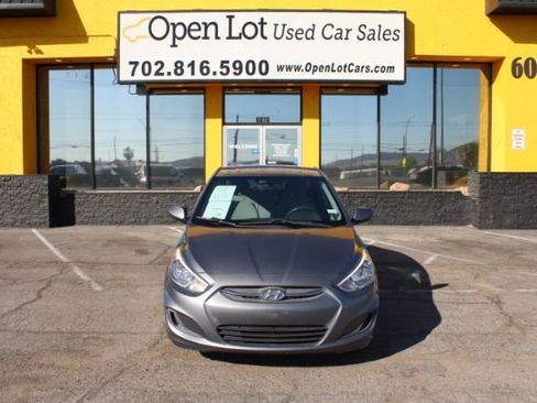 Used 2017 Hyundai Accent SE FWD image 4