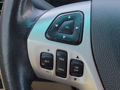 Used 2011 Ford Explorer Limited w/ 301A Rapid Spec Order Code FWD image 16