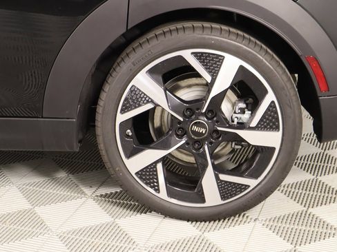 New 2025 MINI Cooper S image 19