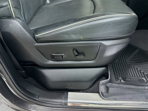 Used 2017 RAM 3500 Laramie Longhorn image 24