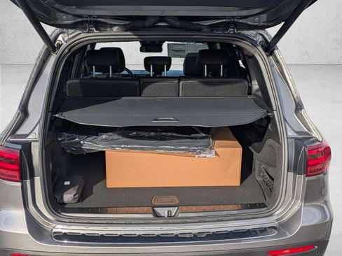 New 2026 Mercedes-Benz GLB 250 4MATIC image 6