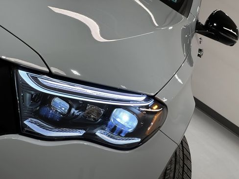 New 2026 Mercedes-Benz E 53 AMG e 4MATIC Sedan image 17