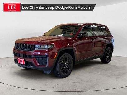 New 2026 Jeep Grand Cherokee Altitude