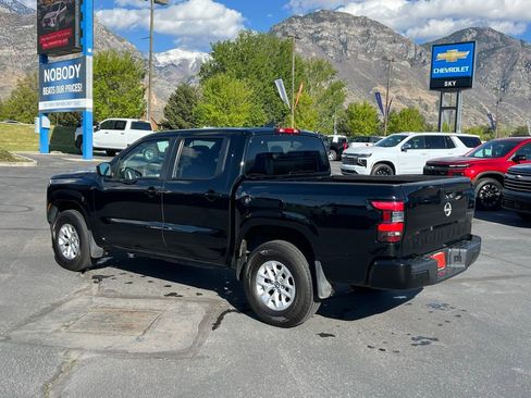 Used 2024 Nissan Frontier SV w/ Technology Package AWD/4WD image 14