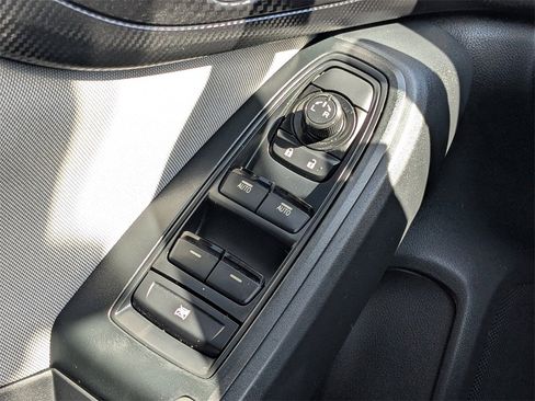 Used 2019 Subaru Crosstrek 2.0i Premium image 20