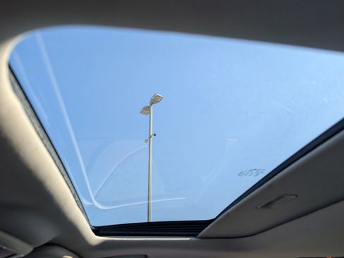 Used 2013 Jeep Grand Cherokee Laredo image 14