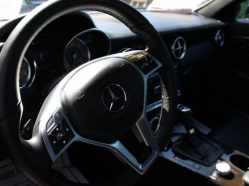 Used 2015 Mercedes-Benz SLK 250 PREMIUM SPORT w/ Premium Package image 28