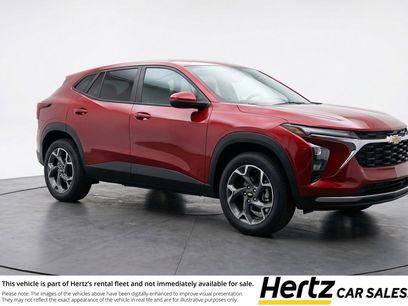 Used 2025 Chevrolet Trax LT