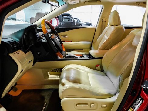 Used 2012 Lexus RX 350 FWD w/ Premium Pkg image 4