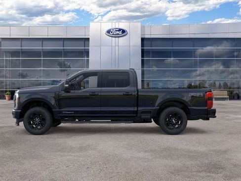 New 2026 Ford F250 Lariat w/ Black Appearance Package AWD/4WD image 5