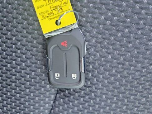 Used 2024 GMC Terrain SLE image 35