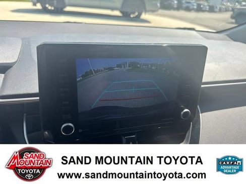 Used 2022 Toyota Corolla LE FWD image 24