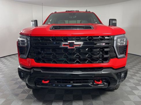 New 2026 Chevrolet Silverado 2500 ZR2 AWD/4WD image 7