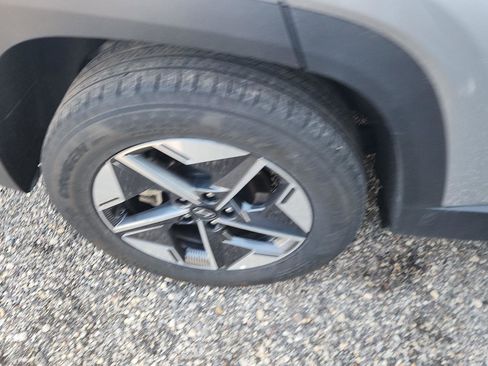 Used 2025 Hyundai Tucson SEL image 3