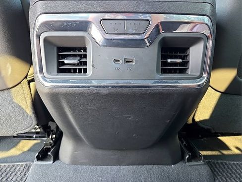 Used 2023 GMC Sierra 1500 Denali Ultimate AWD/4WD image 15