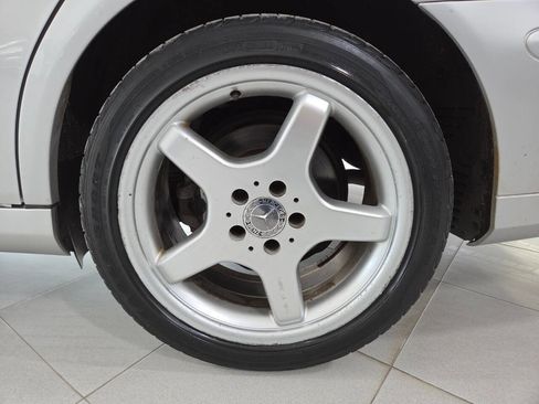 Used 2004 Mercedes-Benz E 320 Wagon image 11