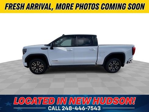 Used 2024 GMC Sierra 1500 AT4 w/ Technology Package image 7