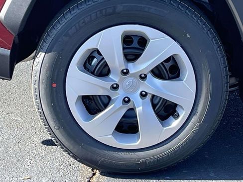 New 2025 Toyota RAV4 LE image 14