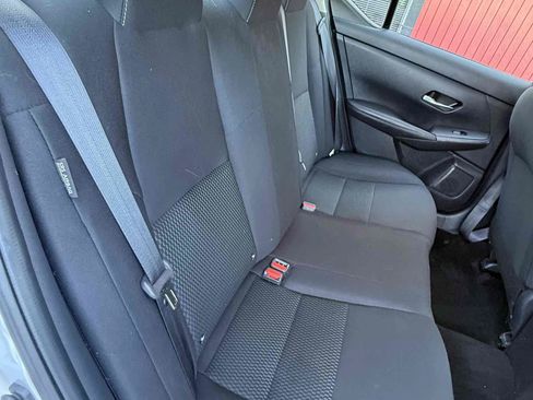Used 2022 Nissan Sentra S FWD image 8