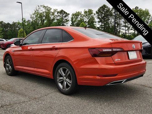 Used 2019 Volkswagen Jetta R-Line image 3