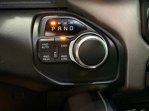 Used 2019 RAM 1500 Big Horn AWD/4WD image 17