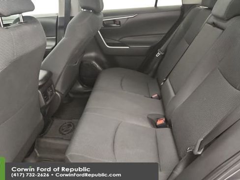 Used 2024 Toyota RAV4 LE image 21