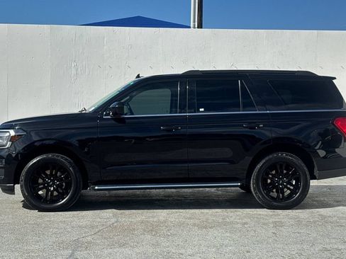 Used 2022 Ford Expedition XLT AWD/4WD image 6