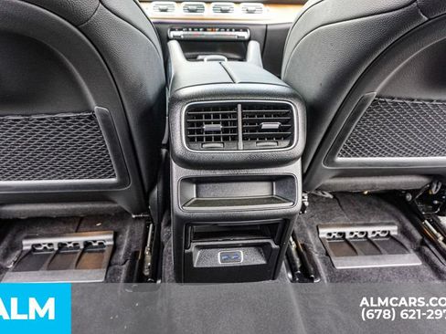 Used 2025 Mercedes-Benz GLE 450e 4MATIC image 30