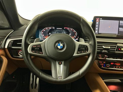 Certified 2023 BMW M550i xDrive w/ Executive Package AWD/4WD image 16