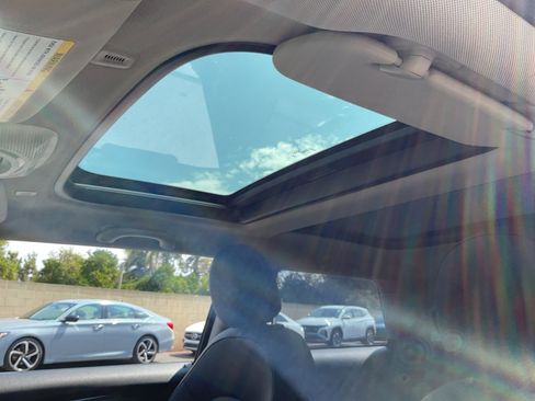 Used 2019 MINI Cooper 2-Door Hardtop image 29