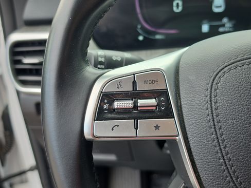 Certified 2023 Kia Telluride EX w/ EX Captain's Chair Package FWD image 33