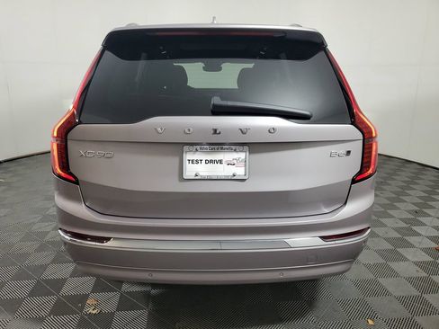 Used 2026 Volvo XC90 B6 Plus w/ Protection Package AWD/4WD image 7