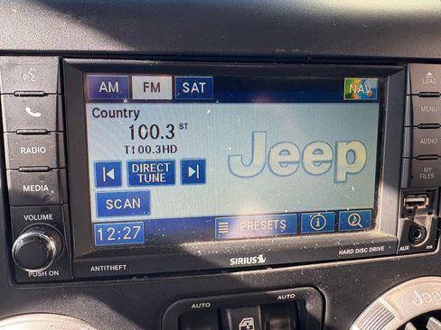 Used 2012 Jeep Wrangler Sahara w/ Dual Top Group image 11