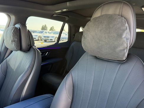 New 2026 Mercedes-Benz EQS 400 4MATIC SUV image 20