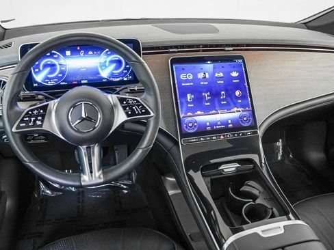 Certified 2023 Mercedes-Benz EQE 500 4MATIC Sedan image 17