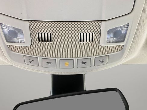 Used 2018 Ford Edge SEL w/ Equipment Group 201A AWD/4WD image 14