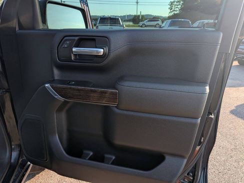 Used 2020 GMC Sierra 1500 Elevation w/ Elevation Value Package AWD/4WD image 19