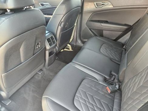 Used 2024 Kia Sportage X-Line w/ X-Line Premium Package AWD/4WD image 30