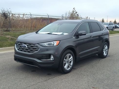 Used 2020 Ford Edge SEL w/ Convenience Package image 5